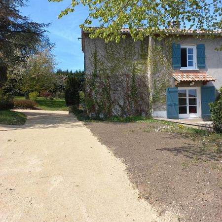 L'Eglantyne Bed & Breakfast La Chapelle-de-Guinchay Bagian luar foto