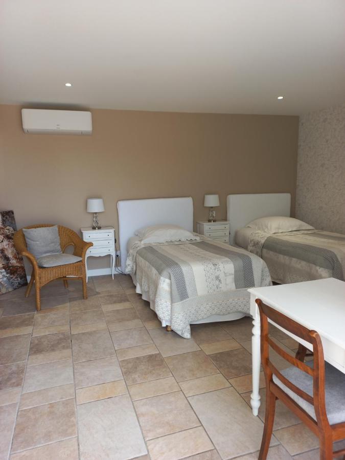 L'Eglantyne Bed & Breakfast La Chapelle-de-Guinchay Bagian luar foto